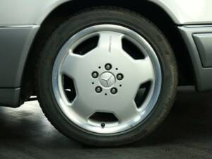 Immagine 30/30 di Mercedes-Benz E 320 &quot;Final Edition&quot; (1997)