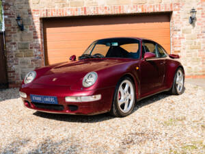 Imagen 3/50 de Porsche 911 Turbo (1995)