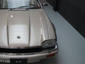 Image 24/50 de Jaguar XJS 4.0 (1995)