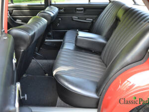 Bild 11/50 von Mercedes-Benz 230&#x2F;6 (1973)