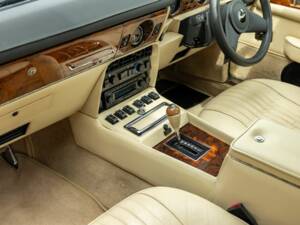 Bild 7/50 von Aston Martin V8 EFi (1987)