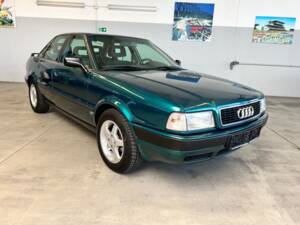 Image 2/34 of Audi 80 (1992)