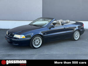 Image 3/15 of Volvo C70 2.0 T (2002)