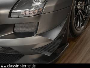 Immagine 9/15 di Mercedes-Benz SLS AMG GT3 (2013)