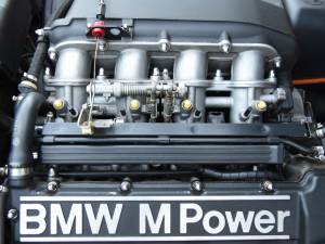 Image 25/36 of BMW M3 (1991)