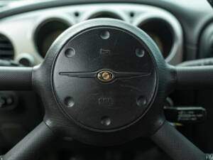 Immagine 42/50 di Chrysler PT Cruiser 2.2 CRD (2004)
