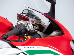 Image 40/50 of Ducati DUMMY (2018)