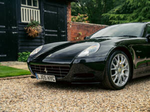 Imagen 19/23 de Ferrari 612 Scaglietti (2005)