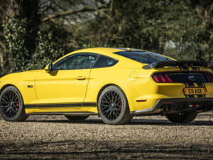 Image 16/43 of Ford Mustang Shelby GT 500 (2016)