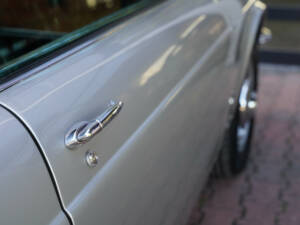 Bild 8/50 von Jaguar XJ 6 C 4.2 (1975)