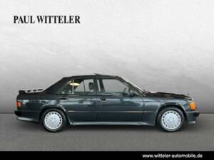 Bild 5/28 von Mercedes-Benz 190 E 2.5-16 (1990)