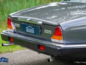 Image 44/57 de Jaguar XJ 12 (1986)