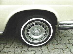 Image 20/59 de Mercedes-Benz 280 SE (1969)