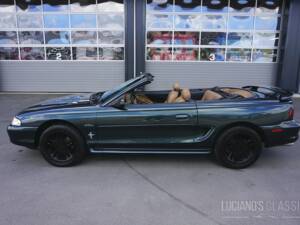 Image 3/38 of Ford Mustang GT (1998)