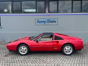 Image 1/24 of Ferrari 328 GTS (1989)