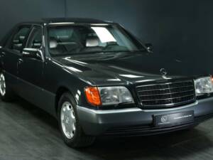 Image 8/30 of Mercedes-Benz 600 SEL (1992)