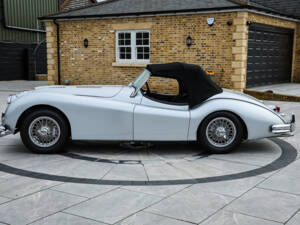 Image 7/13 de Jaguar XK 140 SE OTS (1956)