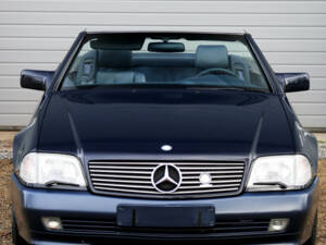 Bild 10/42 von Mercedes-Benz SL 600 (1994)