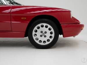 Image 10/15 of Alfa Romeo 2.0 Spider (1993)