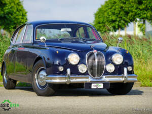 Image 16/32 de Jaguar Mk II 3.8 (1962)