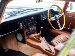 Bild 4/50 von Jaguar E-Type 4.2 (1965)