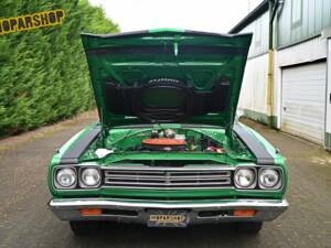 Image 8/51 of Plymouth Road Runner 383 (1969)