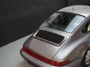 Immagine 37/50 di Porsche 911 Carrera 4 (1989)