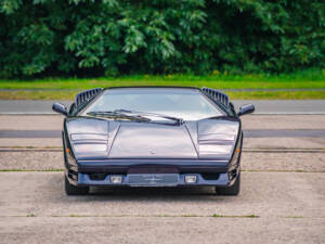 Immagine 6/39 di Lamborghini Countach 25th Anniversary (1990)