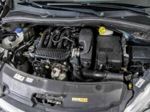 Image 42/50 of Peugeot 208 1.2 PureTech 82 (2019)