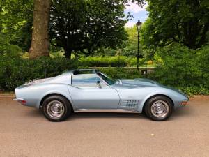 Image 24/50 of Chevrolet Corvette Stingray (1972)