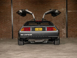 Image 12/66 of DeLorean DMC-12 (1981)