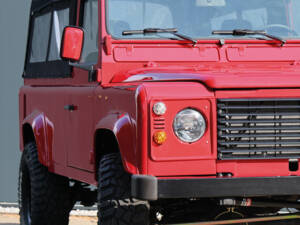 Image 12/38 of Land Rover 110 (1989)