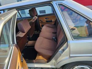 Imagen 28/41 de Volkswagen Santana 1.6 (1985)