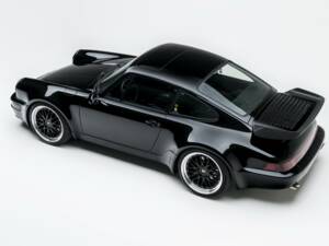 Image 23/25 of Porsche 911 Turbo 3.3 (1991)