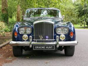 Image 10/44 of Bentley S 3 Continental Flying Spur (1964)