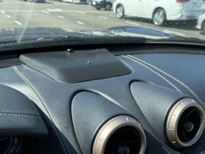 Image 26/51 of Ferrari California (2009)