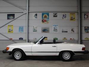 Bild 3/12 von Mercedes-Benz 380 SL (1982)