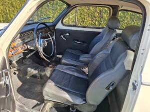 Image 24/41 of Volvo PV 544 Sport (1962)