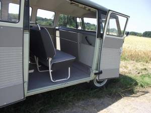 Imagen 11/34 de Volkswagen T1 Kombi (1957)