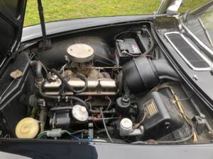 Bild 29/34 von Volvo 1800 S (1966)