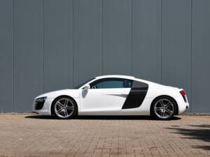 Bild 28/53 von Audi R8 (2008)