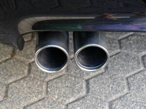 Image 18/51 of BMW M5 (2007)