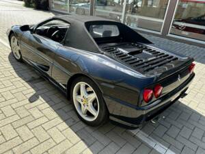 Image 7/7 de Ferrari F 355 Spider (1999)