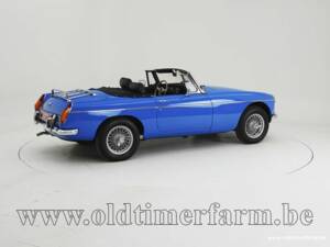 Afbeelding 2/15 van MG MGB (1980)