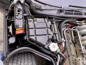 Bild 32/41 von Chevrolet Corvette ZR1 (1990)