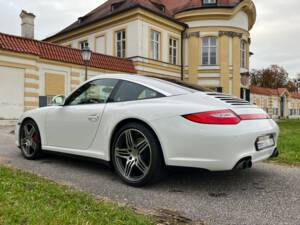 Immagine 14/58 di Porsche 911 Targa 4S (2010)