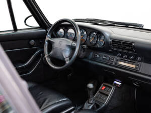 Afbeelding 9/32 van Porsche 911 Carrera 4S (1996)
