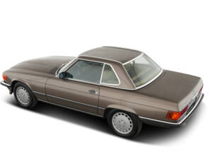 Image 17/48 of Mercedes-Benz 560 SL (1989)