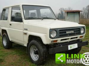 Image 1/10 of Daihatsu Fourtrak 2.8 TD (1987)