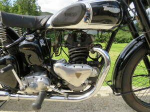 Imagen 3/46 de Triumph DUMMY (1946)